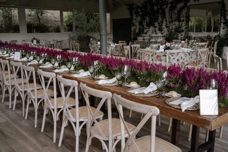 9 tendencias en decoración de mesas para las bodas del 2024 9 tendencias en decoración de mesas para las bodas del 2024