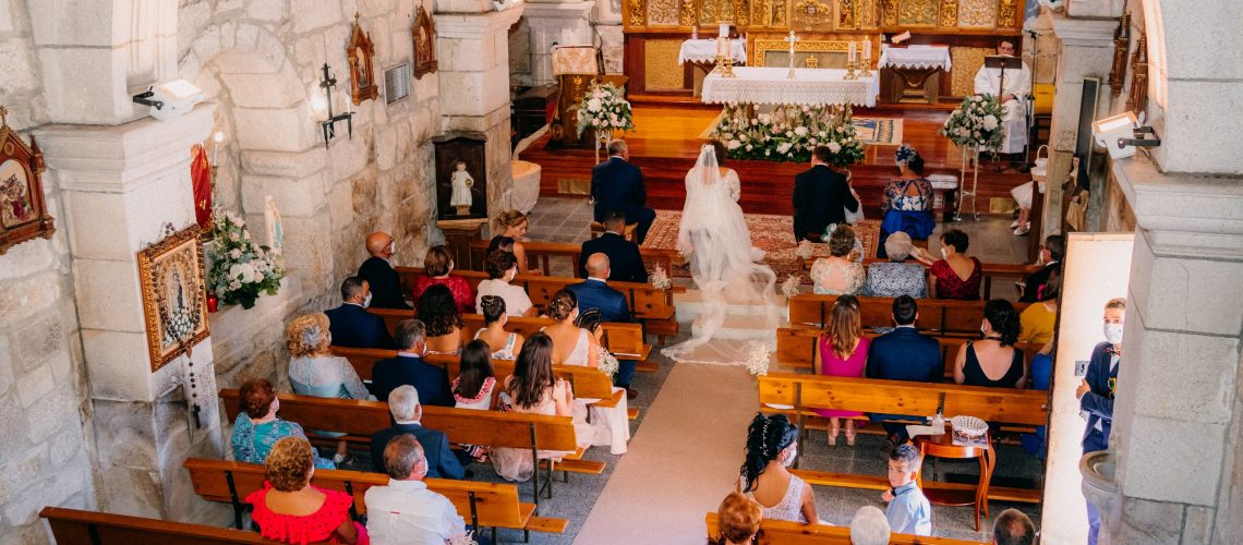 Cómo decorar la iglesia para la boda | Consejos y trucos